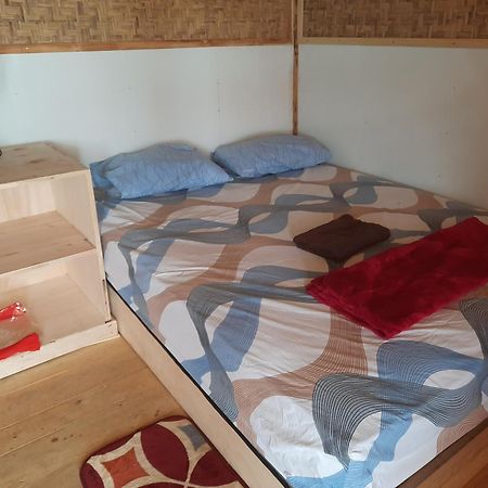 Boneputeh Homestay Taliwang ภายนอก รูปภาพ