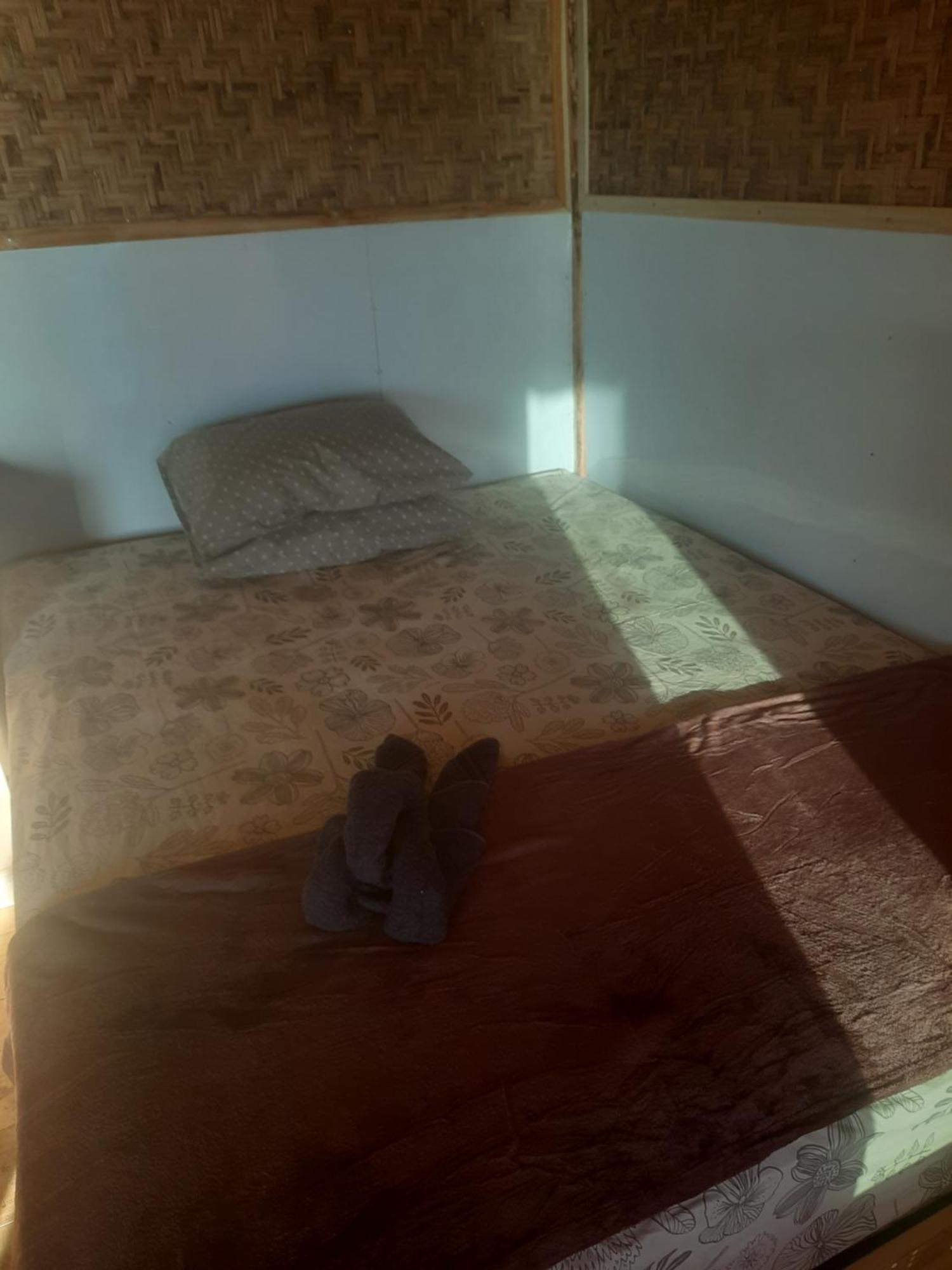 Boneputeh Homestay Taliwang ภายนอก รูปภาพ