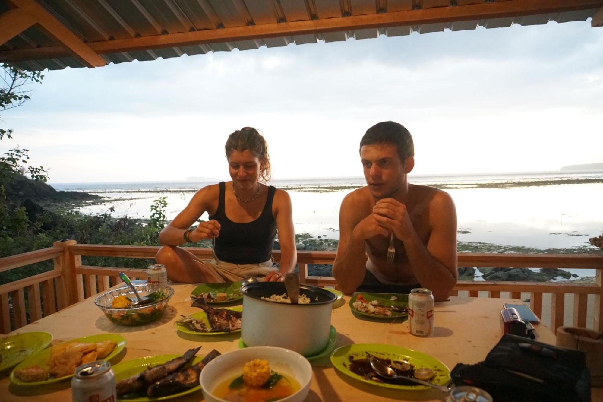 Boneputeh Homestay Taliwang ห้อง รูปภาพ